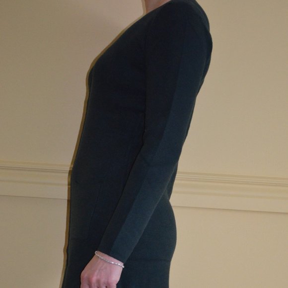 Wool Dress with pockets - Picture 14 of 16